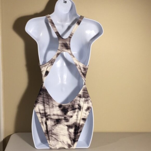 Gap Ladies Tie Dye Bathing Suit Swim Suit Tank Style Size Medium - Picture 4 of 16